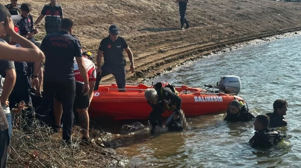 Balıkesir'de Gölete Giren 2 Çocuk Boğularak Hayatını Kaybetti